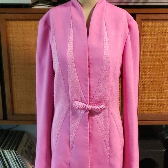Vintage Pink Blazer W/ Hand Beaded Detail Sz 8 - Picture 4 of 4